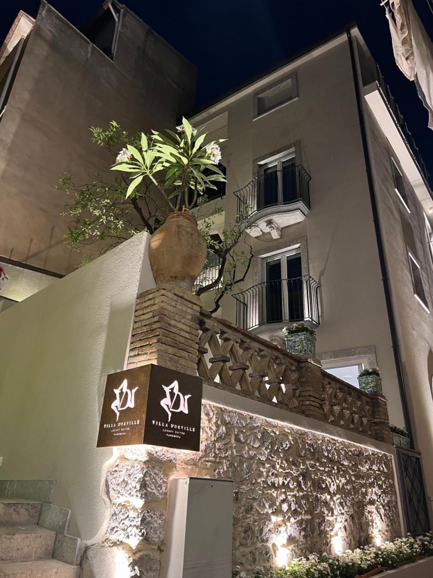 Villa D'Orville Luxury Suites Taormina Kültér fotó