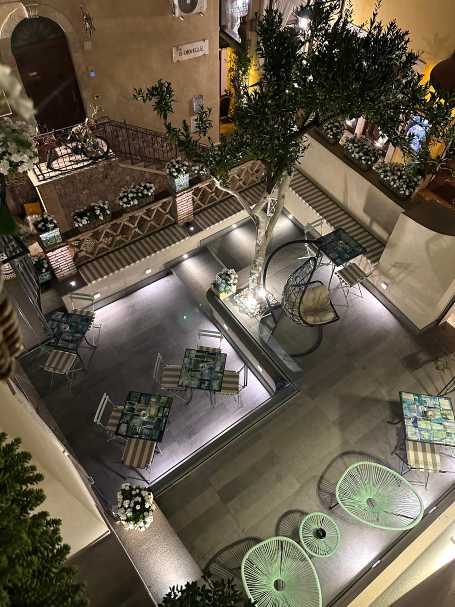 Villa D'Orville Luxury Suites Taormina Kültér fotó