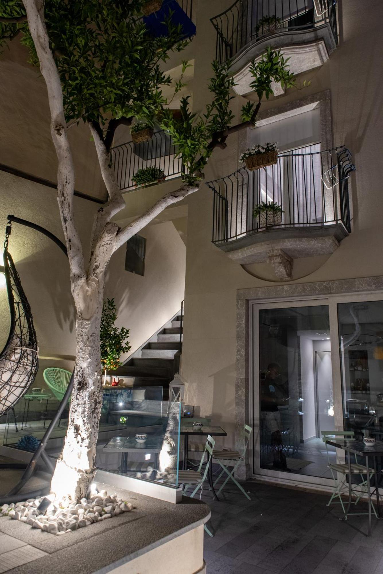 Villa D'Orville Luxury Suites Taormina Kültér fotó