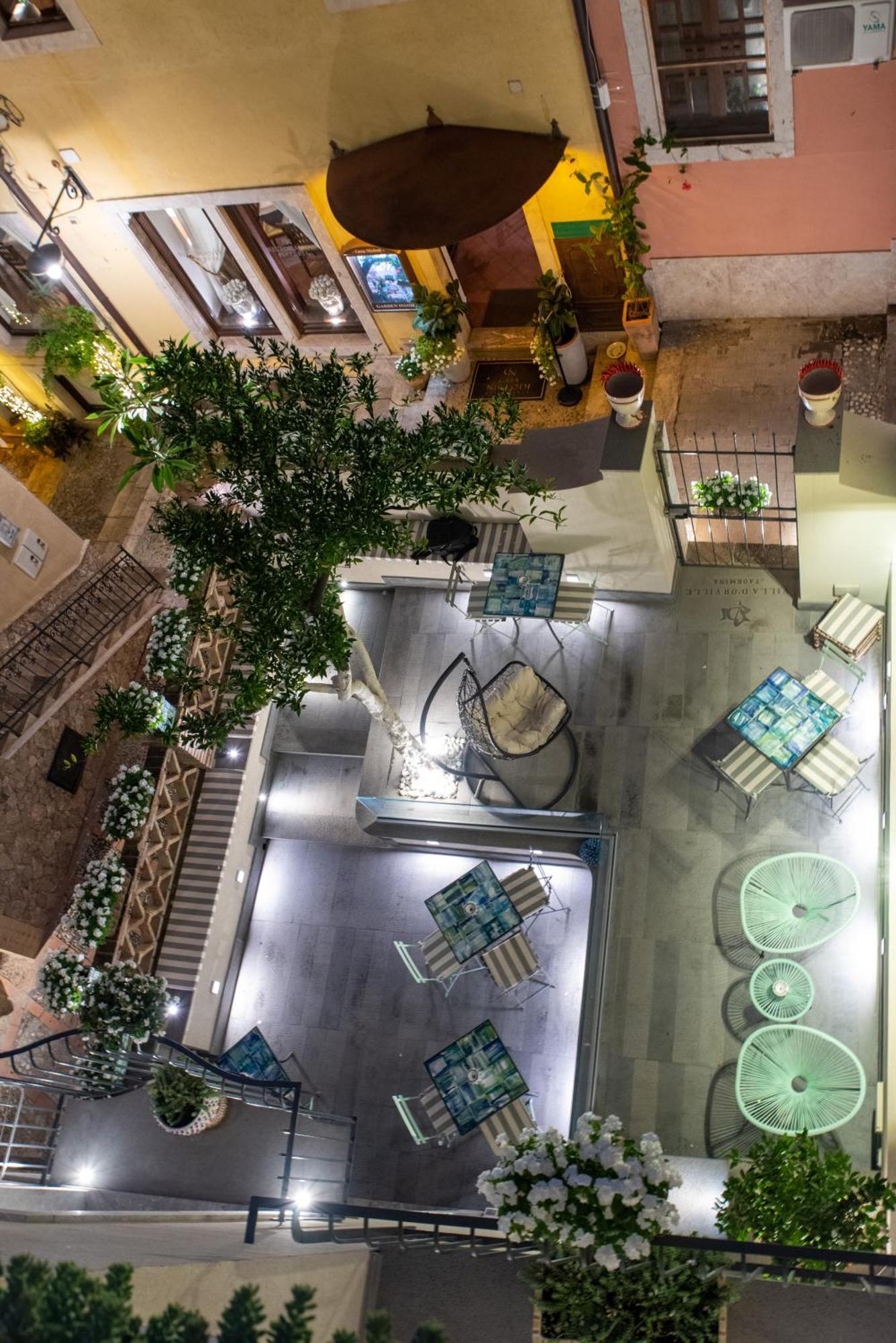 Villa D'Orville Luxury Suites Taormina Kültér fotó