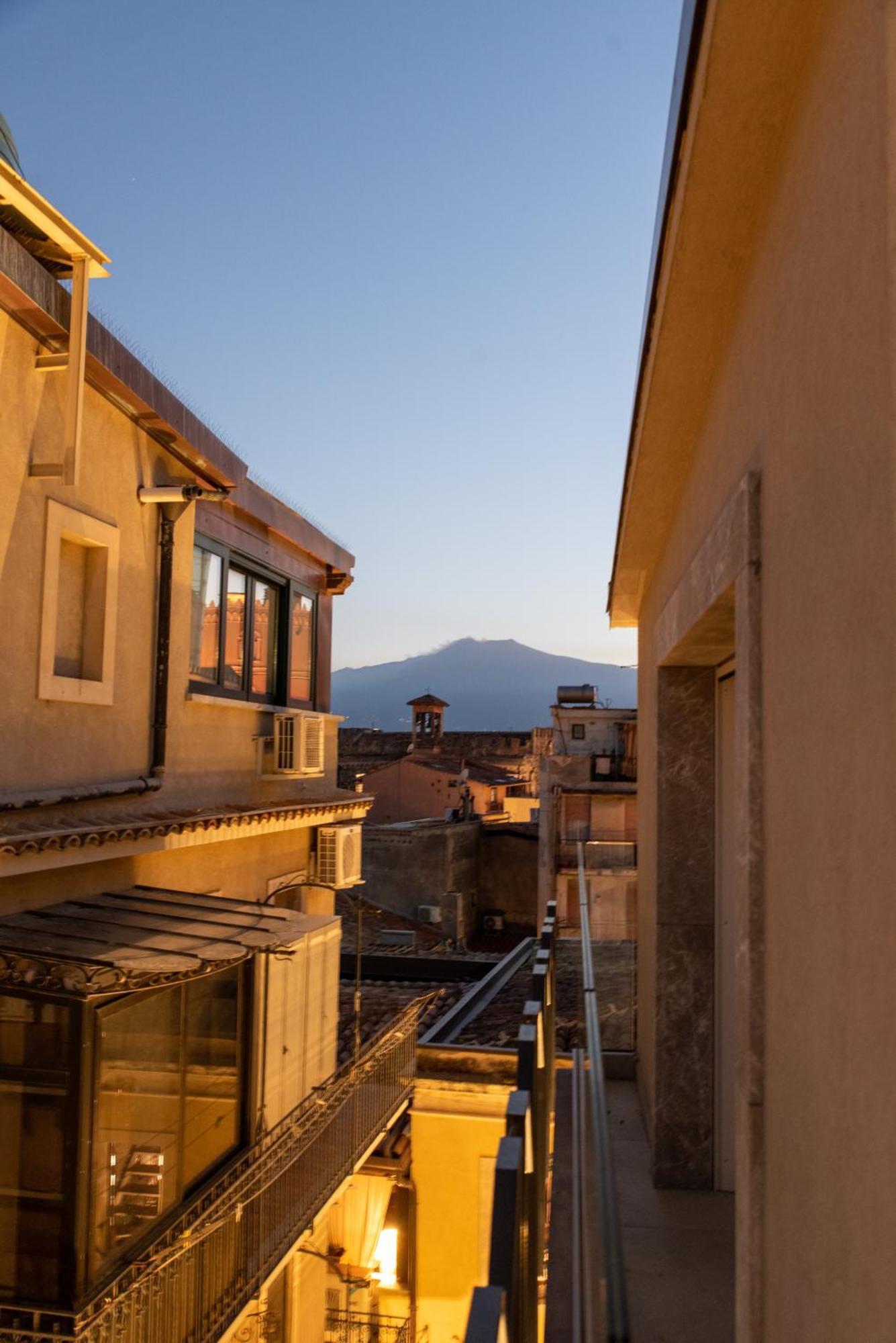Villa D'Orville Luxury Suites Taormina Kültér fotó