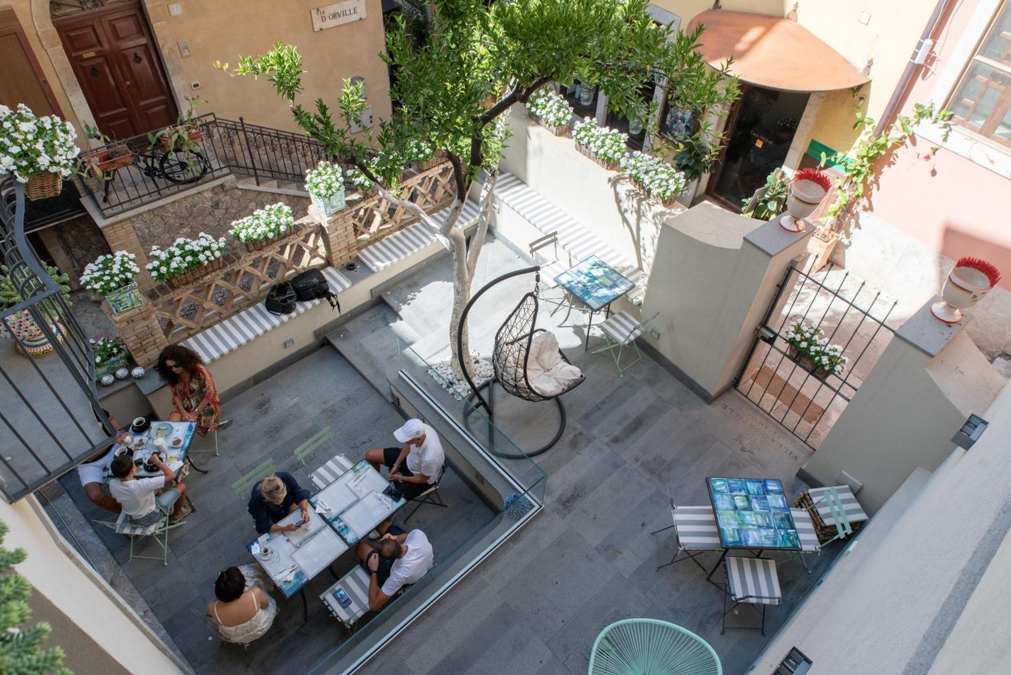 Villa D'Orville Luxury Suites Taormina Kültér fotó