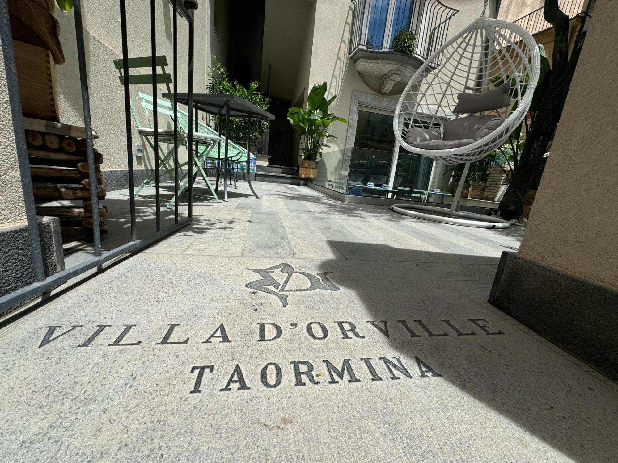Villa D'Orville Luxury Suites Taormina Kültér fotó