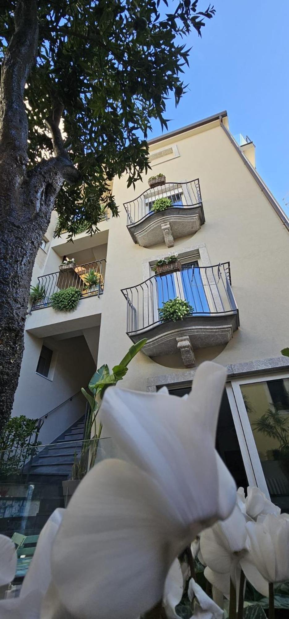 Villa D'Orville Luxury Suites Taormina Kültér fotó